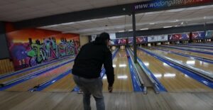 bowling alleys in mobile alabama